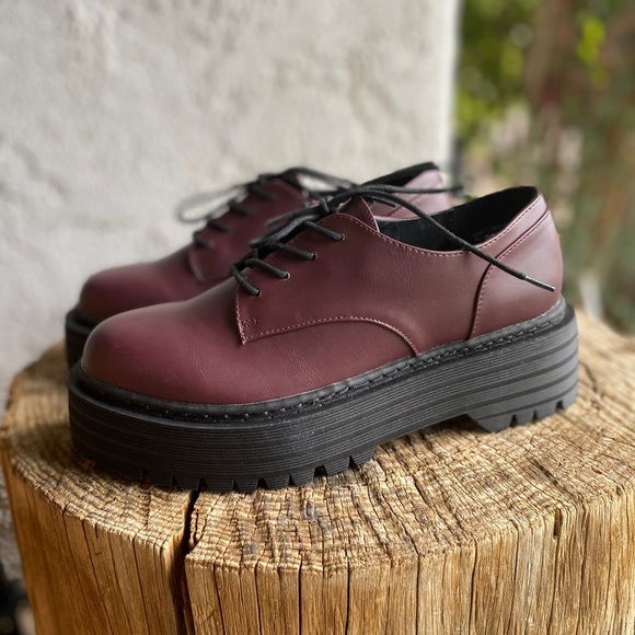 Minty Oxfords by Madden Girl.... - Picture 5 of 7